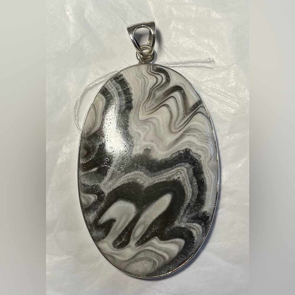 Zebra Jasper pendant ￼